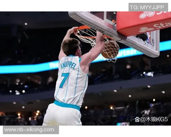 考辛斯盛赞新秀克尼佩尔或将超越库里投篮纪录成就